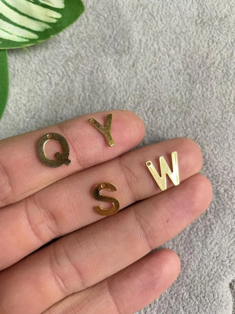 Letra plana de acero inoxidable