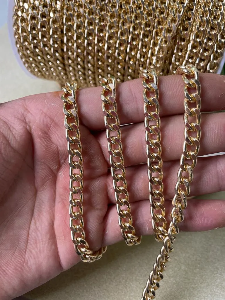 [CALUM2] Cadena de alumnio 02