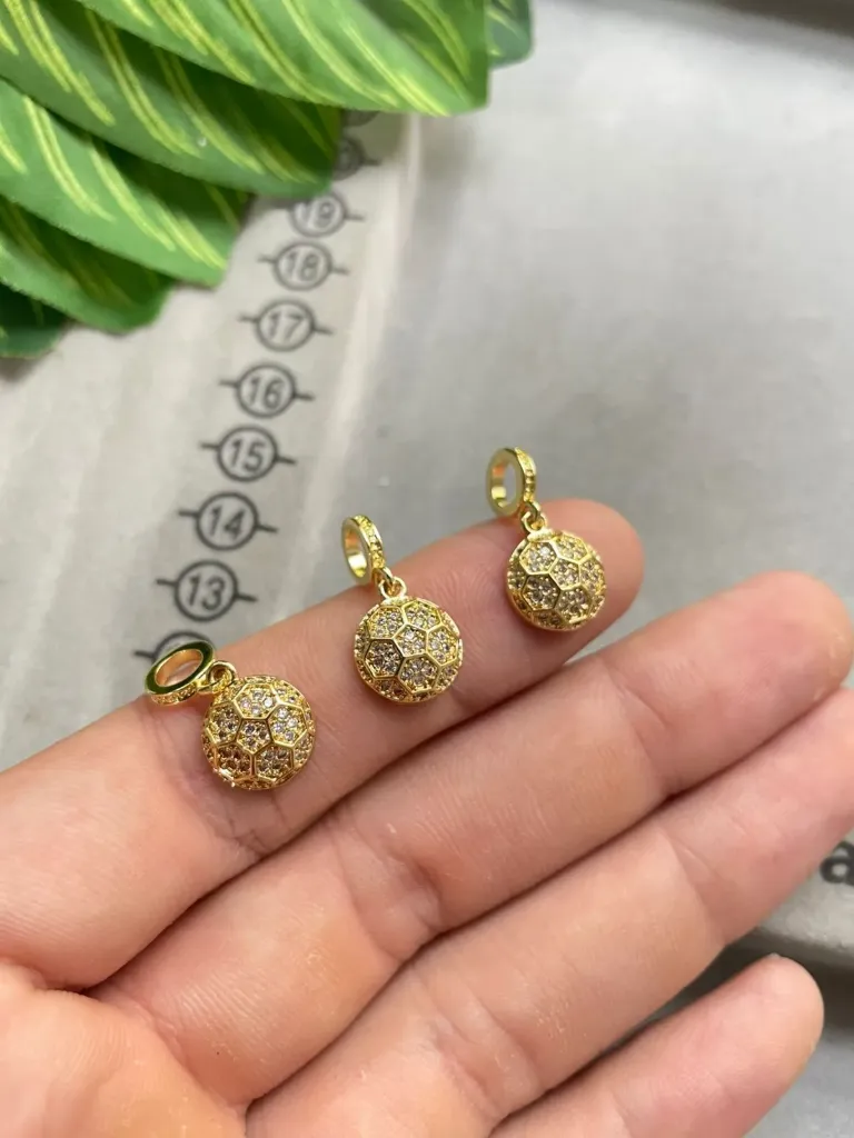 [CBFUTC] Charm balon de futbol circones