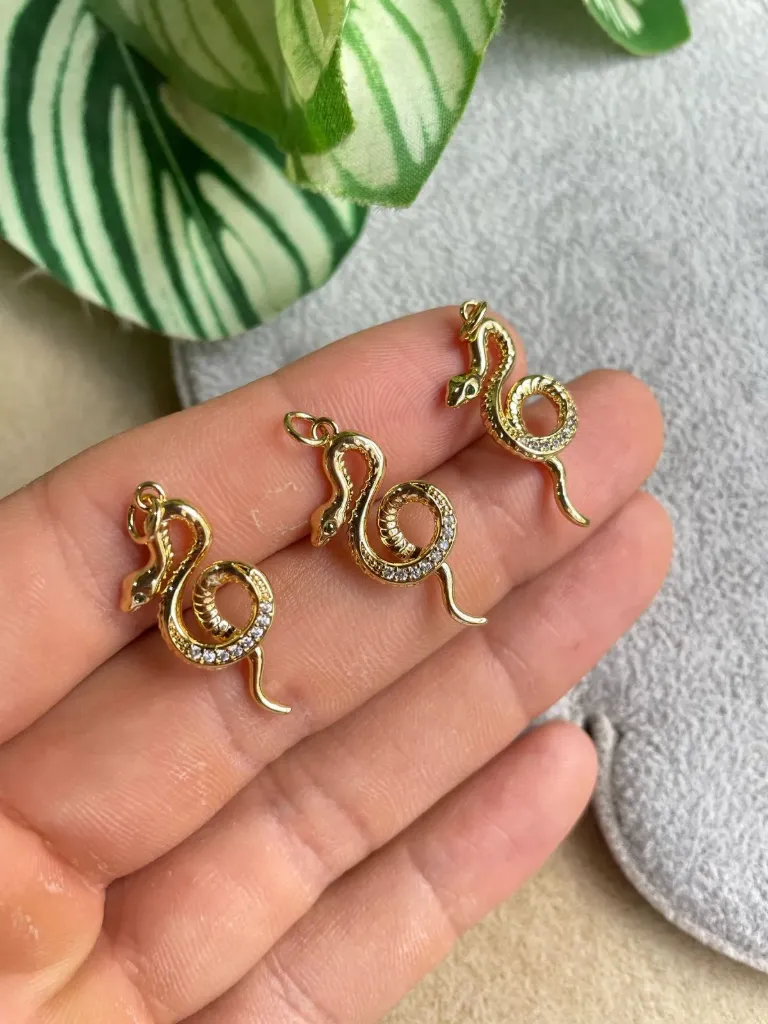 DIJE DE SERPIENTE 11X22MM