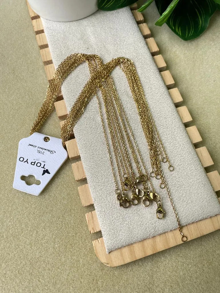 [CAD] Cadena armada dorada