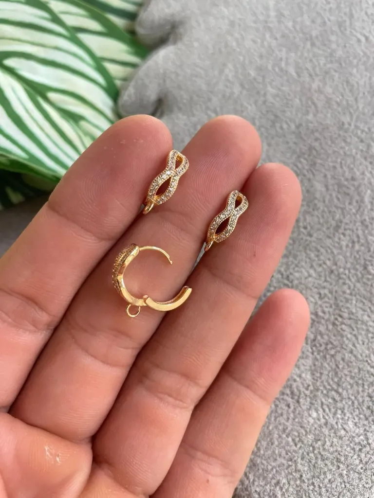 PATENTE DE ARGOLLA CON ZIRCONIAS