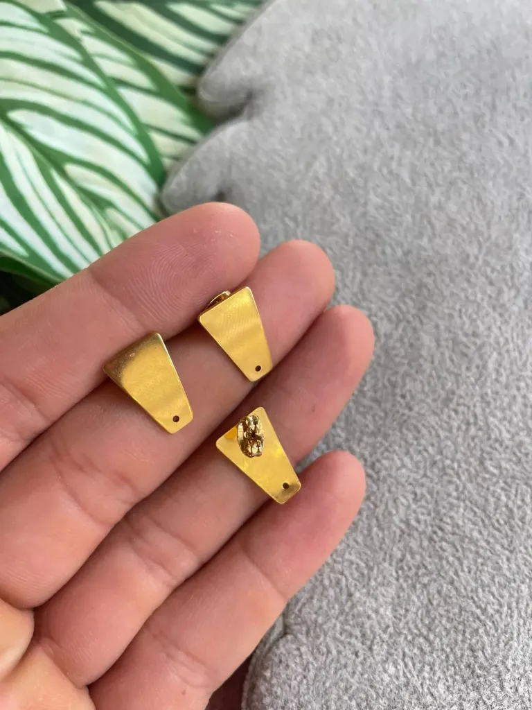 PATENTE TRIÁNGULO INVERTIDO ACERO INOXIDABLE