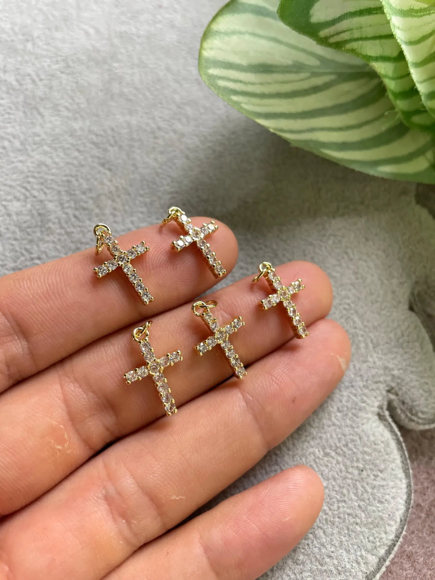 DIJE DE CRUZ MICROPAVE